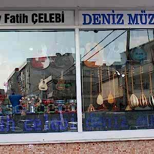 Deniz Müzik Merkezi: Piyano Kursu, Gitar Kursu, Keman Kursu, Bağlama Kursu